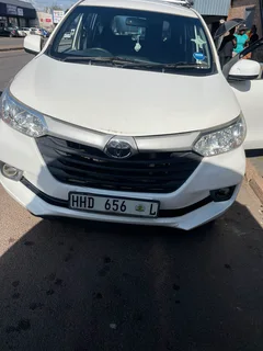 White Toyota Avanza