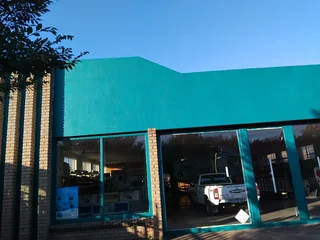 Iam looking for a job garden,painter and concrete drive way