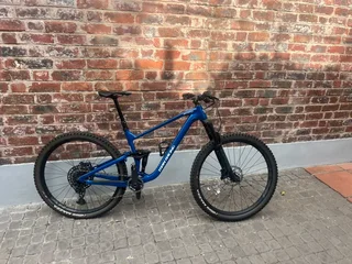 Dual Suspension MountainBike