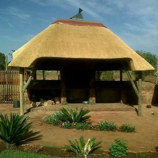 Thatch roofs and lapas