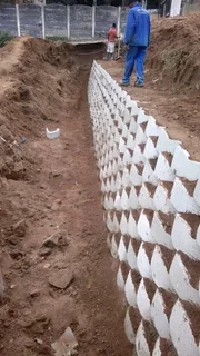 I do brickleying,plumbing,plaster,roofing and ceilings.am here Looking for a job my no 0733340022