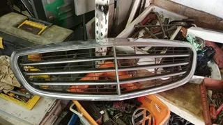 Merc W203 Main Grill