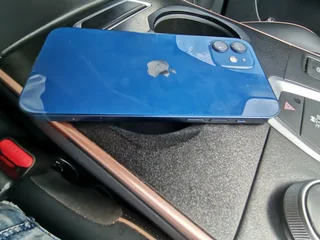 IPhone 12 blue