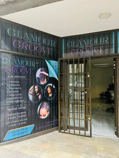 Proffessional Braider and Hairstylist Needed